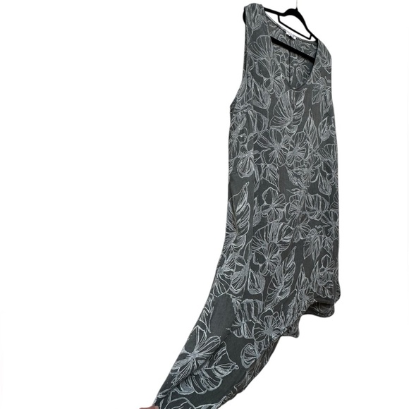 ✨ 36. Linen floral palm print sleeveless dress in plus size 3X - Picture 9 of 15